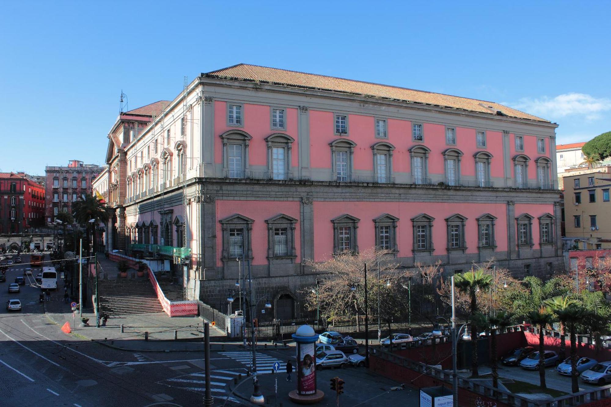 Couette-café Al 68 Di Piazza Cavour