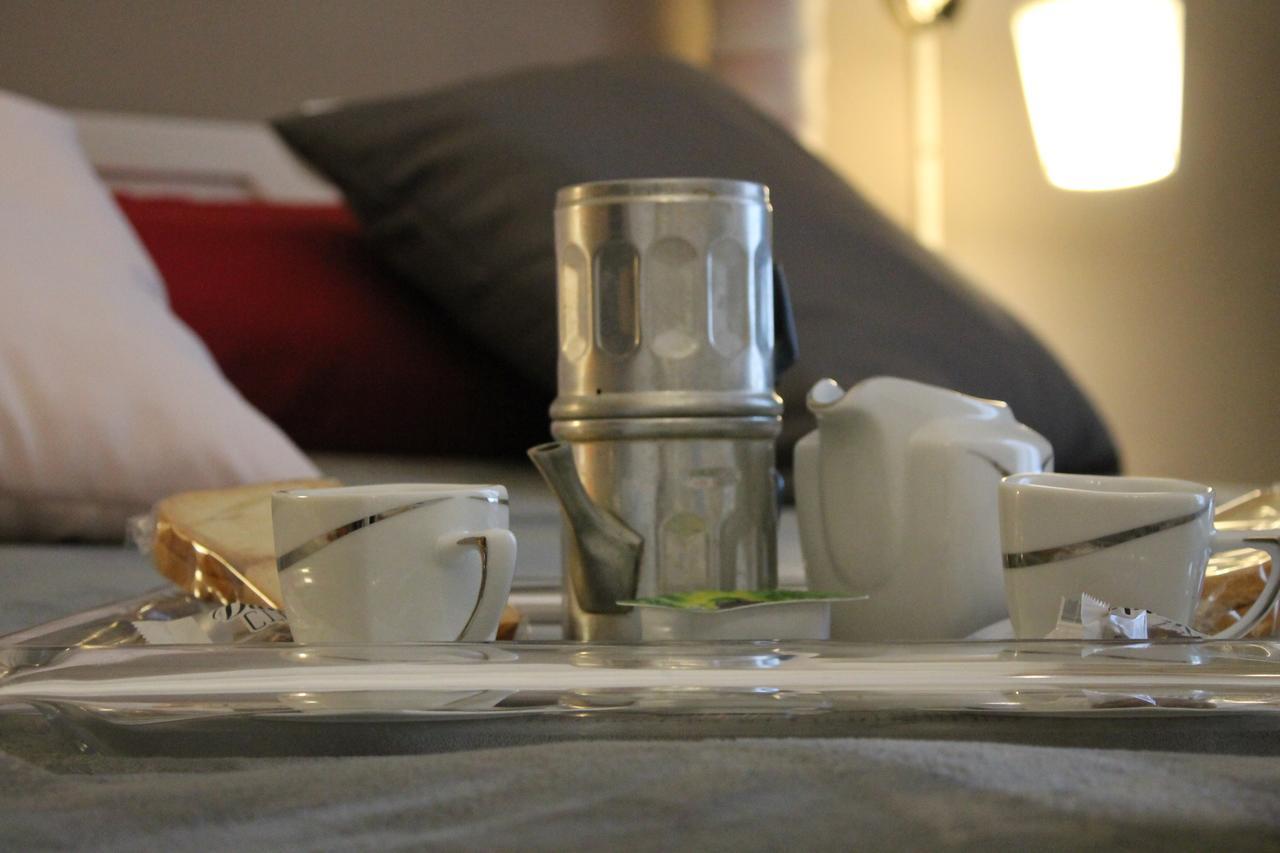 Couette-café Al 68 Di Piazza Cavour Naples