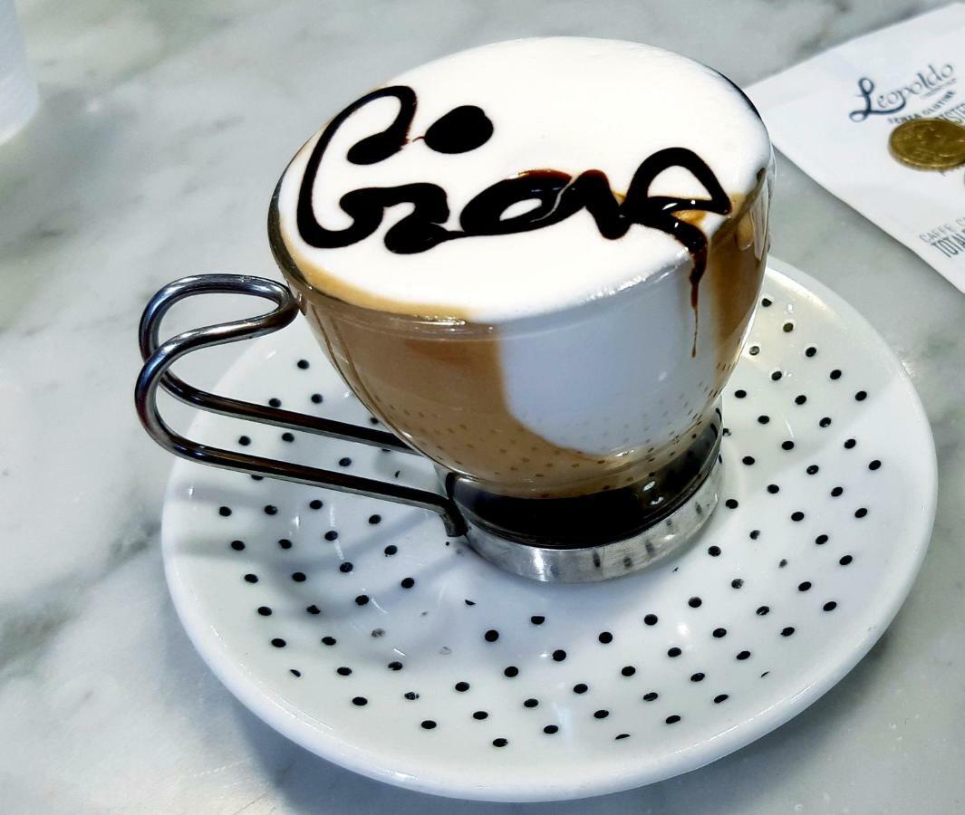 Couette-café Al 68 Di Piazza Cavour