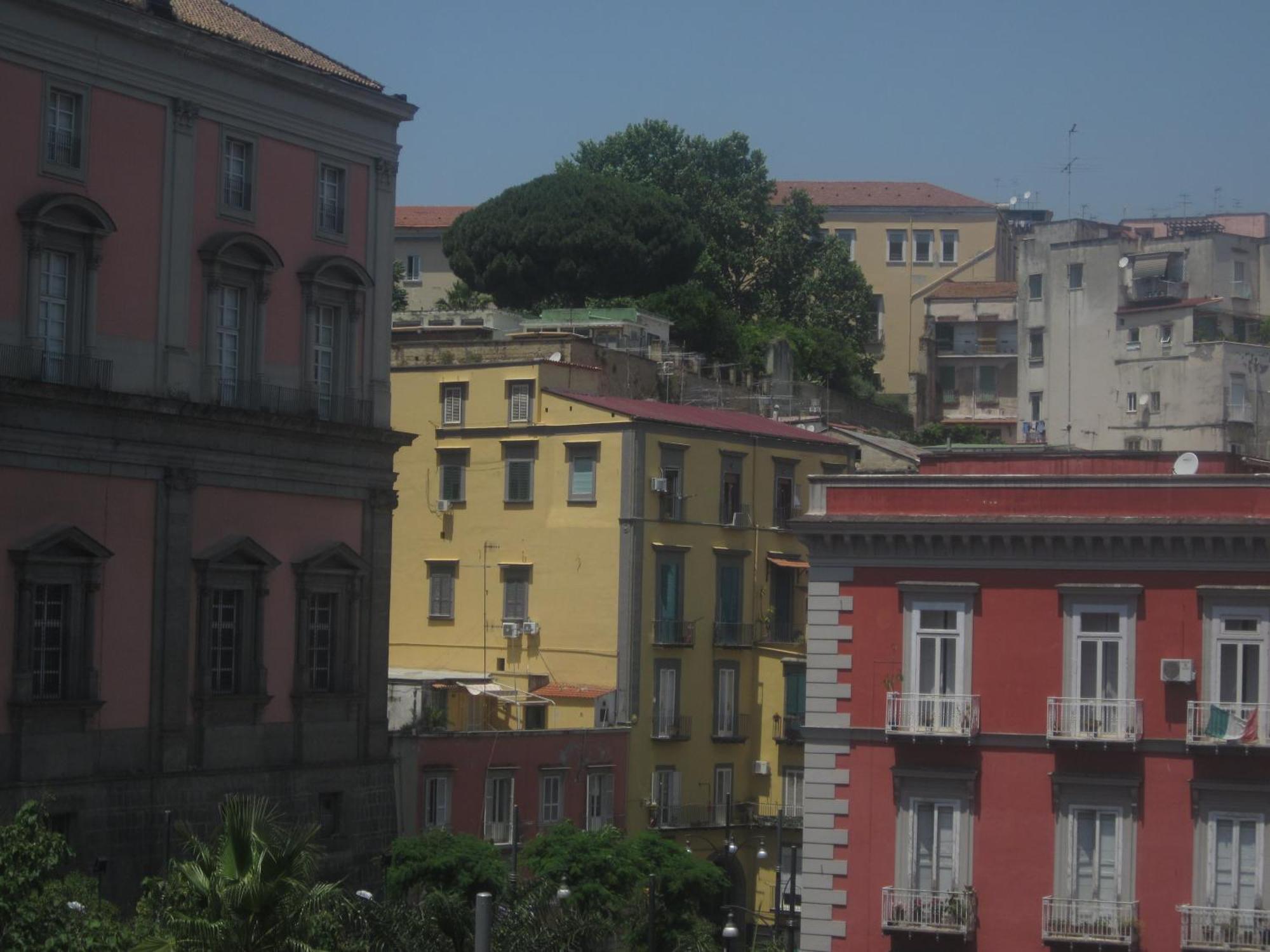 Bed & Breakfast Al 68 Di Piazza Cavour Napoli